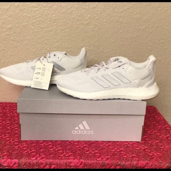 Adidas Pureboost 21 White Running Shoes. New In Box. Size 6 - Picture 5 of 8
